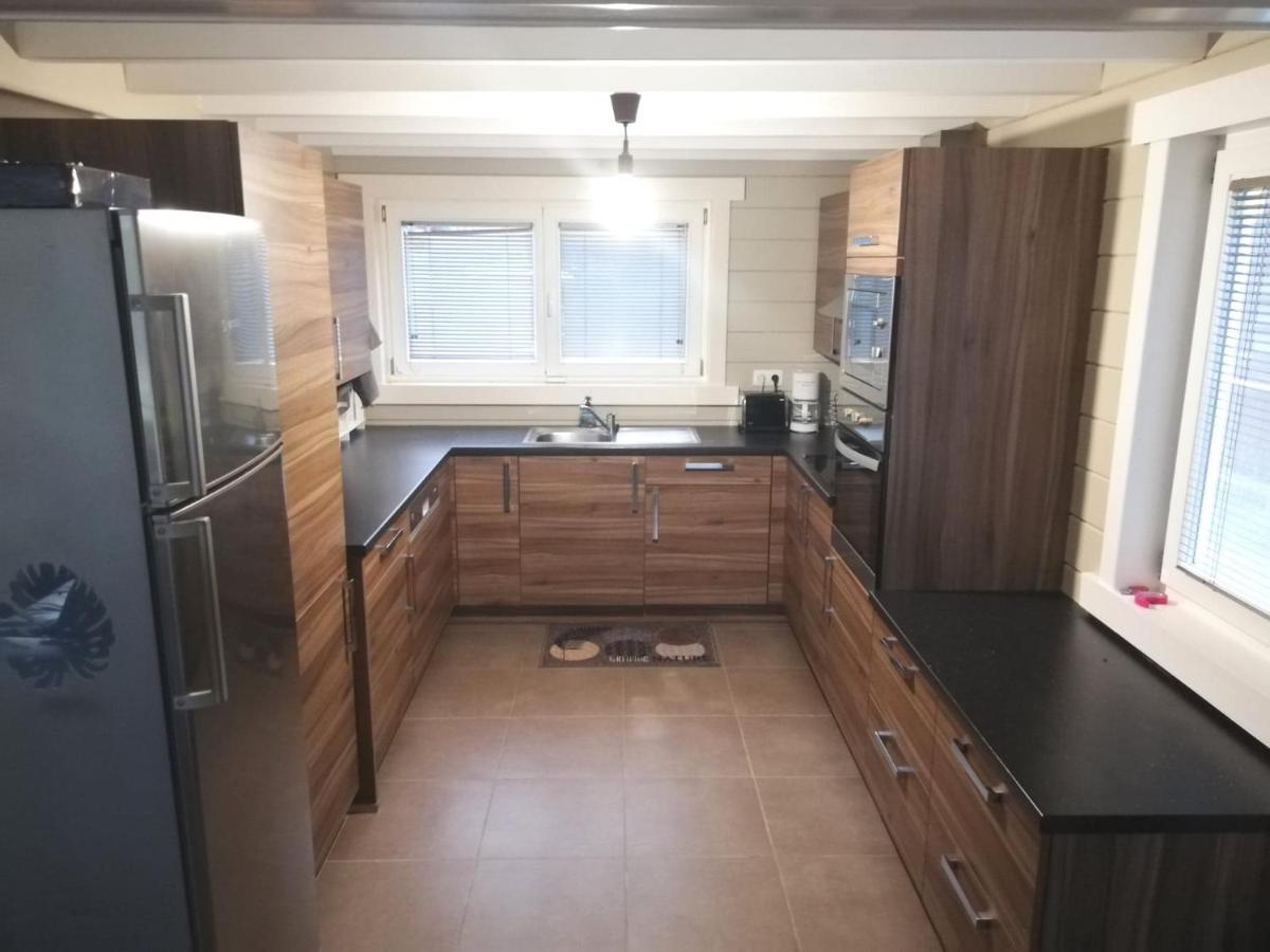Maison 3 Chambres A 200 M De La Plage Des Lacs De L Eau D Heure Фруашапель Экстерьер фото