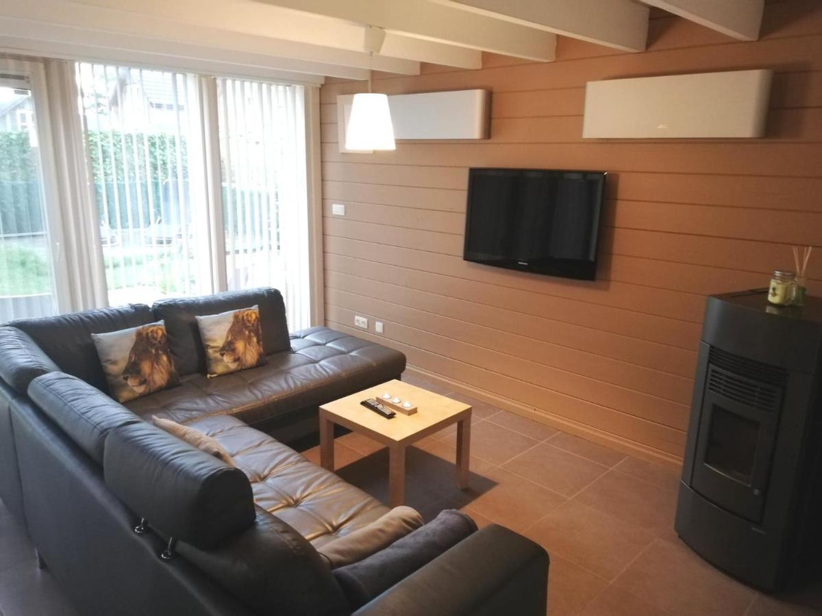 Maison 3 Chambres A 200 M De La Plage Des Lacs De L Eau D Heure Фруашапель Экстерьер фото